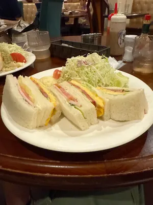Combo sandwich at Maeda Coffee in Kyoto