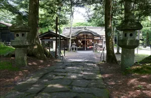 Suwa-jinja Shinto Shrine