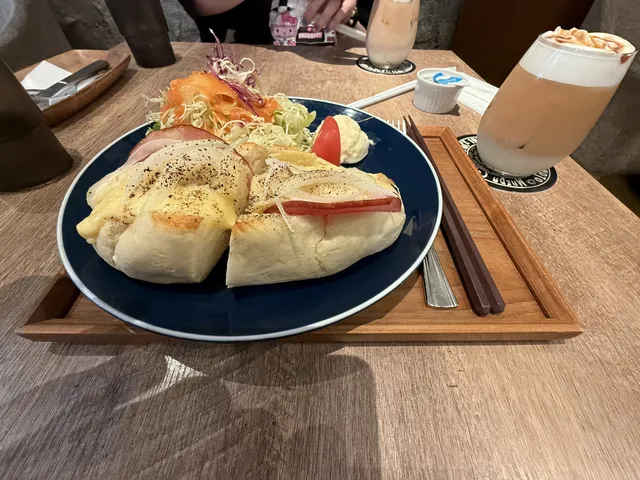 Panini sandwich at Maeda Coffee in Kyoto